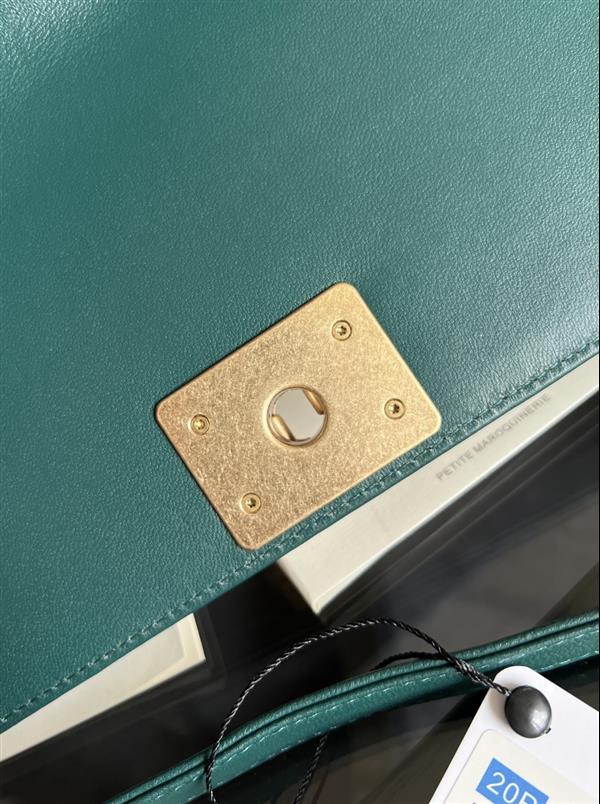 2026127214238611 550